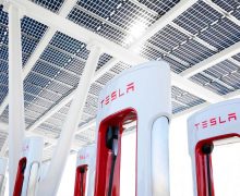 Tesla : la recharge sur les Superchargeurs est gratuite ce mardi 29 août !