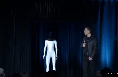 Replay : revivez l’AI Day de Tesla et la présentation du robot d’Elon Musk