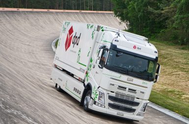 1 099 km avec une charge : record d’autonomie pour ce camion électrique