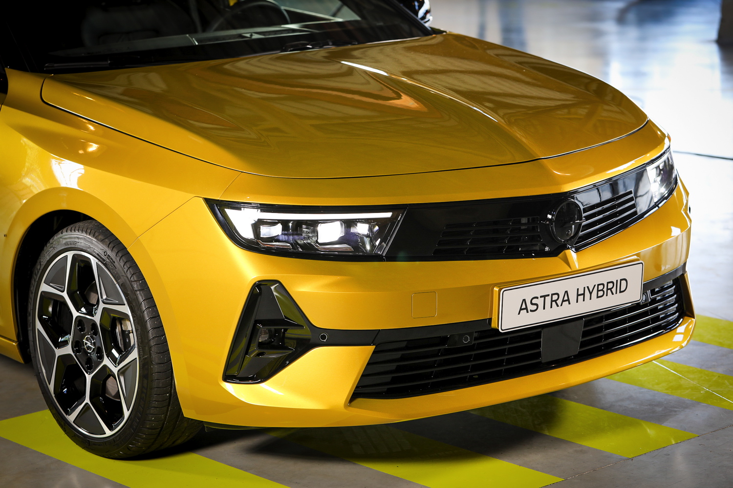 Nouvelle Opel Astra hybride rechargeable notre découverte en avant