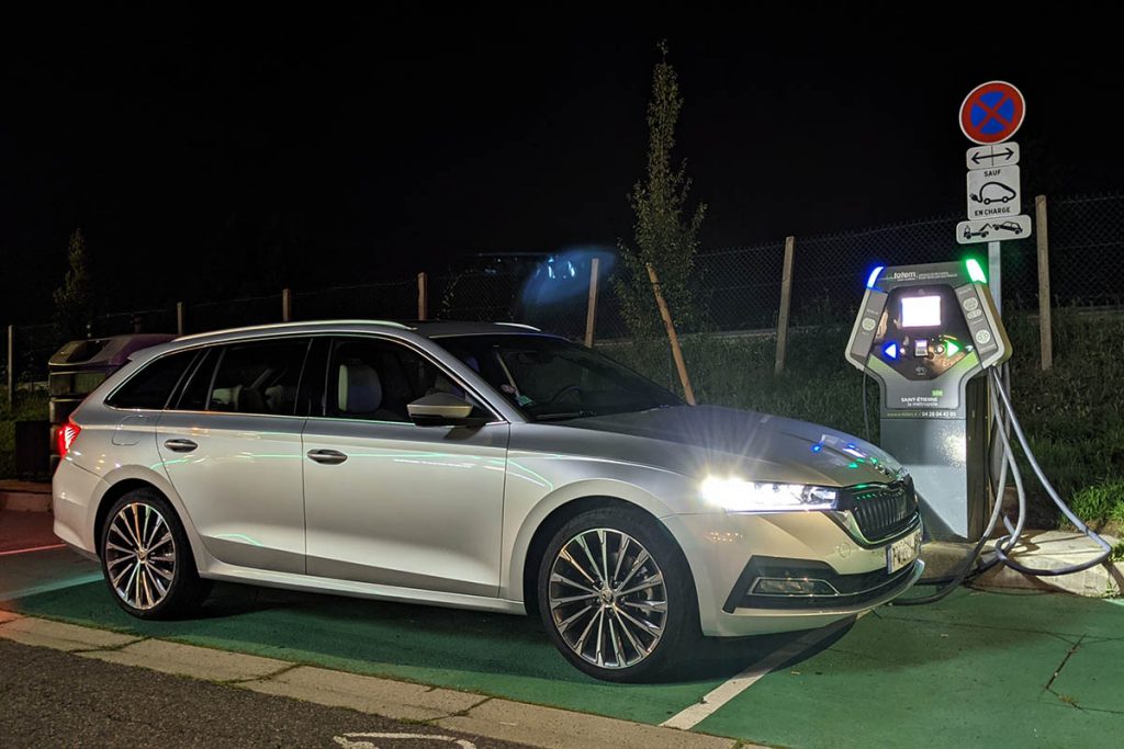 Skoda Octavia Combi hybride rechargeable les vraies mesures de