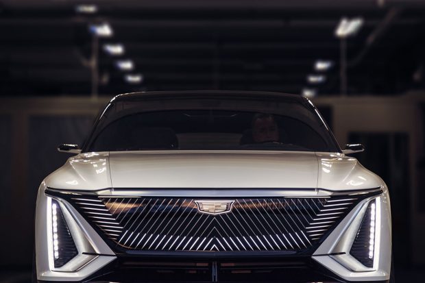 Cadillac va présenter trois voitures électriques cette année