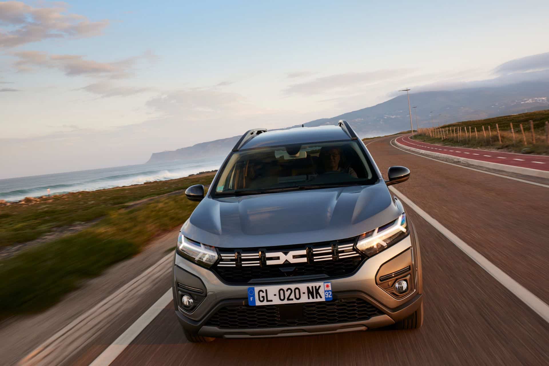 Dacia Jogger hybride commercialisation, prix, consommation