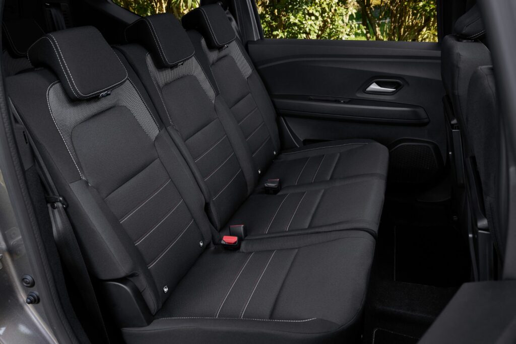 Dacia Jogger hybride commercialisation, prix, consommation