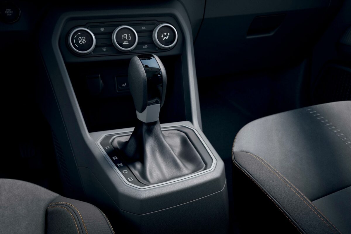 Dacia Jogger hybride commercialisation, prix, consommation