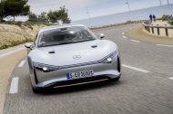Le Mercedes EQXX Concept parcourt 1 008 km en une seule charge !
