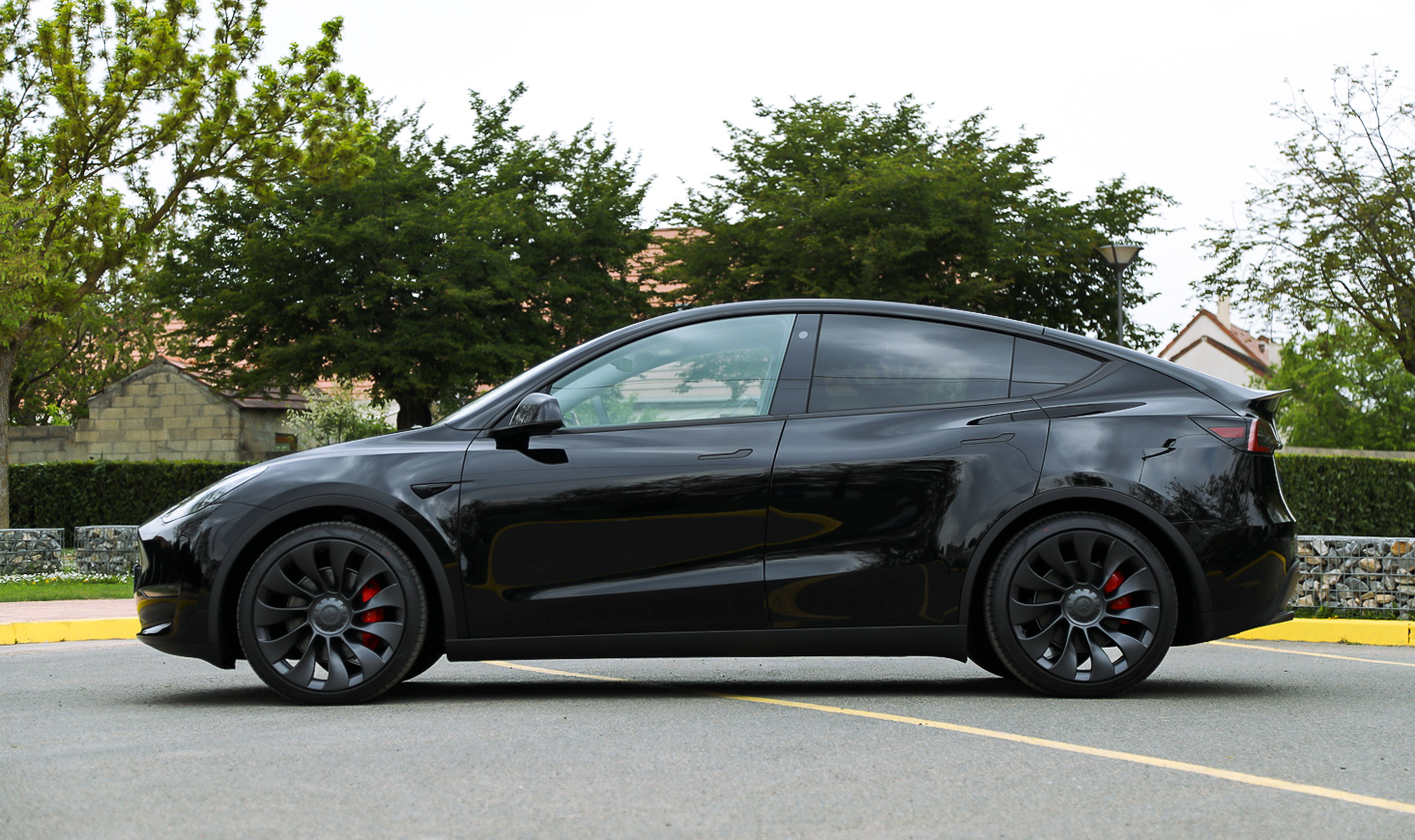 Tesla Model Y Performance 2022 : l'essai complet du SUV électrique sportif