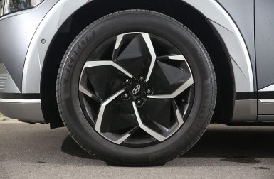 Hyundai et Michelin vont développer plus de pneus éco pour les voitures électriques