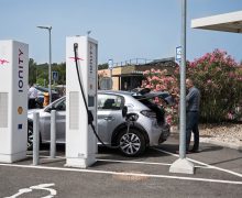 Recharge des voitures électriques : Vinci va proposer une remise avec son badge Ulys