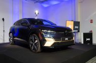 Renault dévoile une Megane E-Tech Williams électrique en Espagne