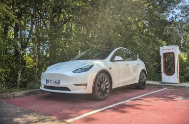 Tesla Model Y : nouvelle batterie pour version moins chère ?