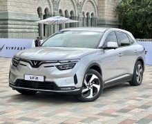 Vinfast VF8 : certaines bornes de recharge ne seraient pas compatibles avec le SUV électrique