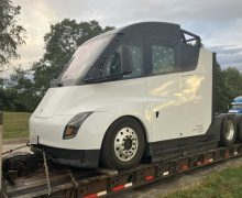Tesla Semi : le camion électrique a quitté les usines pour les livraisons