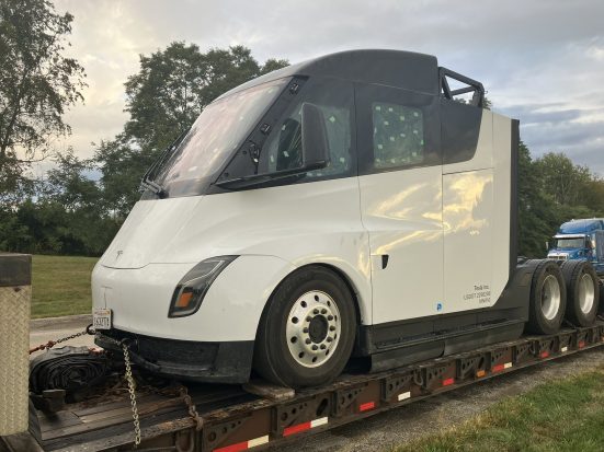 Camion électrique – La production du Tesla Semi démarre enfin et Pepsi recevra les premiers exemplaires
