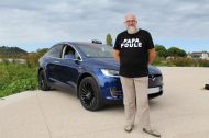 Témoignage – Frédéric, chauffeur de taxi en voiture électrique, vous emmène en Tesla Model X !