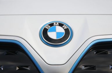 BMW promet de commercialiser des voitures électriques abordables
