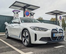 Supertests 2022 : quelles voitures électriques gagnent le plus d’autonomie en 30 minutes ?