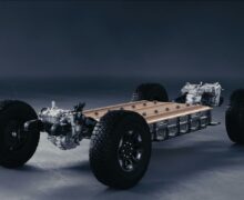 Hummer EV : pourquoi sa batterie pèse le poids d’une Honda Jazz
