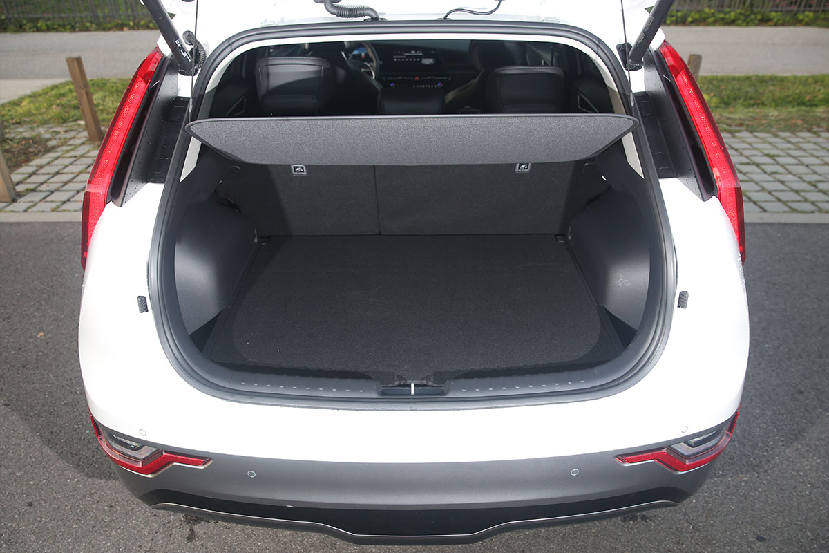 Tapis De Coffre OMAC Pour Kia NIRO EV II 2022-2025 - TPE Imperméable Et Antidérapant, Noir - Protection Maxi