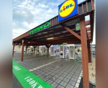 Voitures électriques : Lidl casse les prix de la recharge rapide avec une nouvelle station de bornes