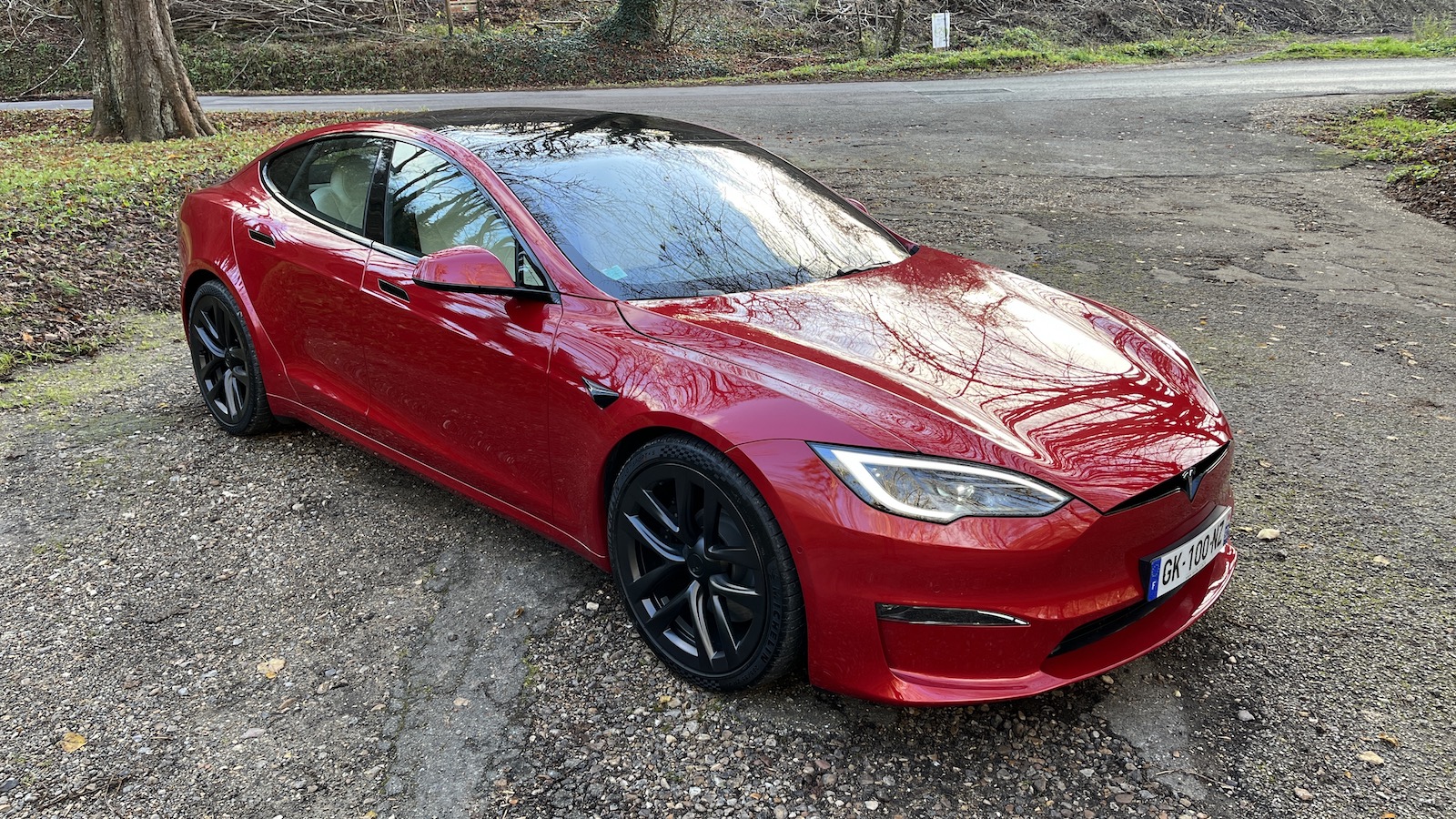Essai Tesla Model S PLAID - Plus rapide qu'une Bugatti sur le 0 à 100 km/h  ! 