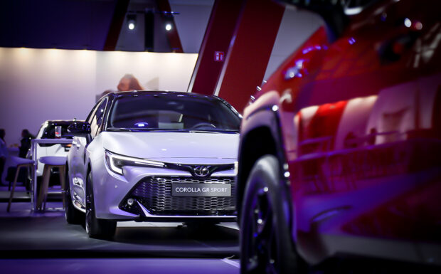 Reportage – Yaris Cross, RAV4, et Corolla GR Sport : la gamme hybride sportive de Toyota en images
