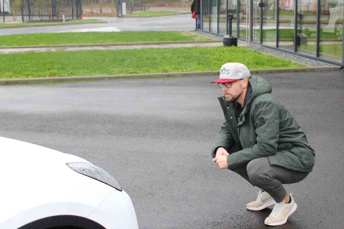 Florian Bourvon et son Tesla Model Y