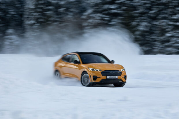 Essai – Ford Mustang Mach-E GT : le SUV à l’épreuve de la glace