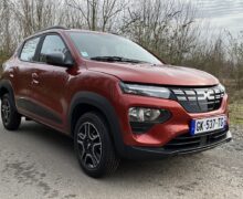 Ventes de voitures électriques janvier 2023 : la Dacia Spring commence l’année en grande forme
