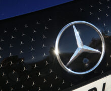 Chez Mercedes, les électriques reculent mais les hybrides rechargeables progressent