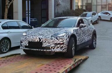 Cette voiture camouflée est-elle la Tesla Model 2 à 25 000 euros ?