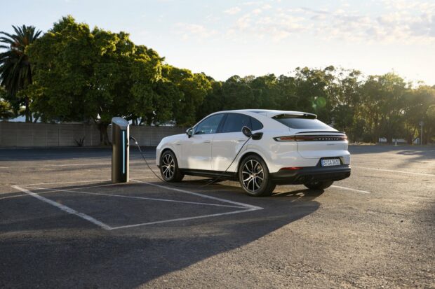 Les voitures hybrides rechargeables seront bientôt touchées par le malus au poids