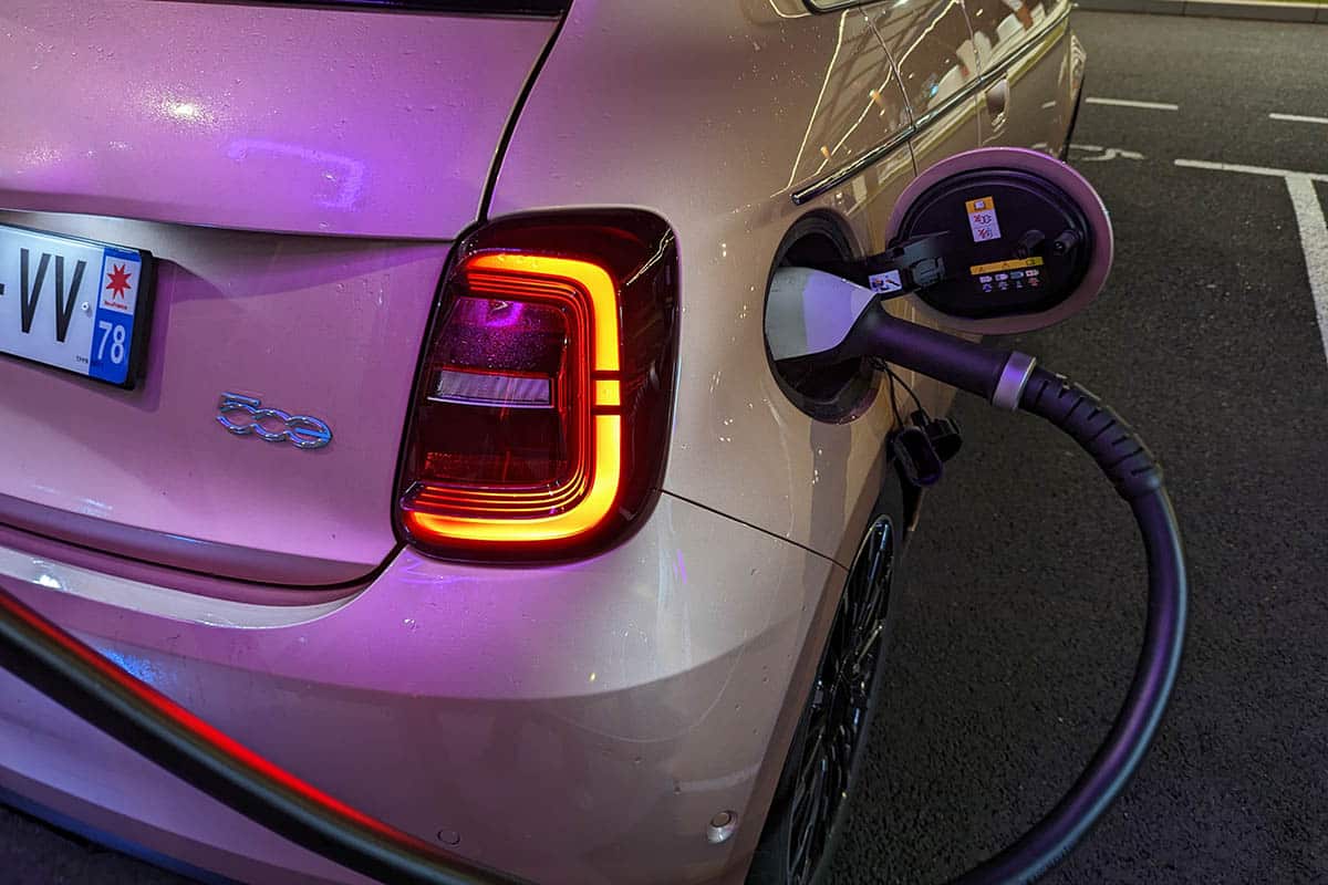 Essai Fiat 500e 42 kWh les temps de recharge et de voyage de notre Supertest