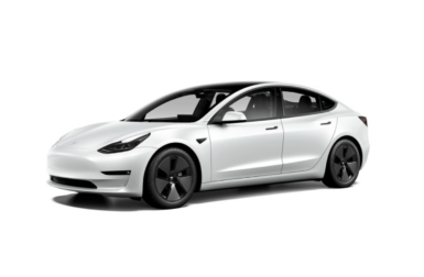 Tesla : on peut acheter une Model 3 à l’autonomie record avec le bonus maximal !