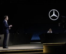 Mercedes-Benz repousse son objectif de 50% de voitures rechargeables
