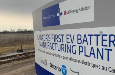 Stellantis met en pause la construction d’une usine de batteries
