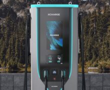 XCharge présente une borne de recharge de 420 kW pour l’Europe