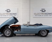 Electrogenic – Un kit rétrofit pour passer la mythique Jaguar Type-E à l’électrique
