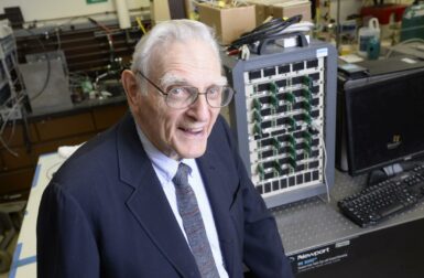 John Bannister Goodenough, un des inventeurs de la batterie lithium-Ion, est décédé