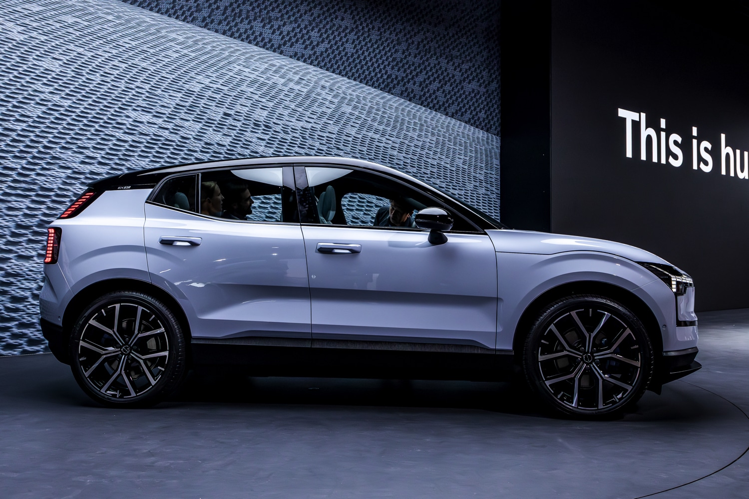 Volvo Pledges to Go Fully Electric by 2030: The Roadmap to an All-Electric Future