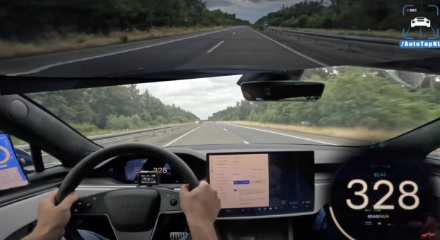 Vidéo – Voilà ce que ça fait d’atteindre 328 km/h en Tesla Model S Plaid