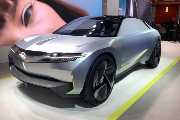 IAA Munich 2023 – Opel Experimental Concept : il annonce la future Manta électrique