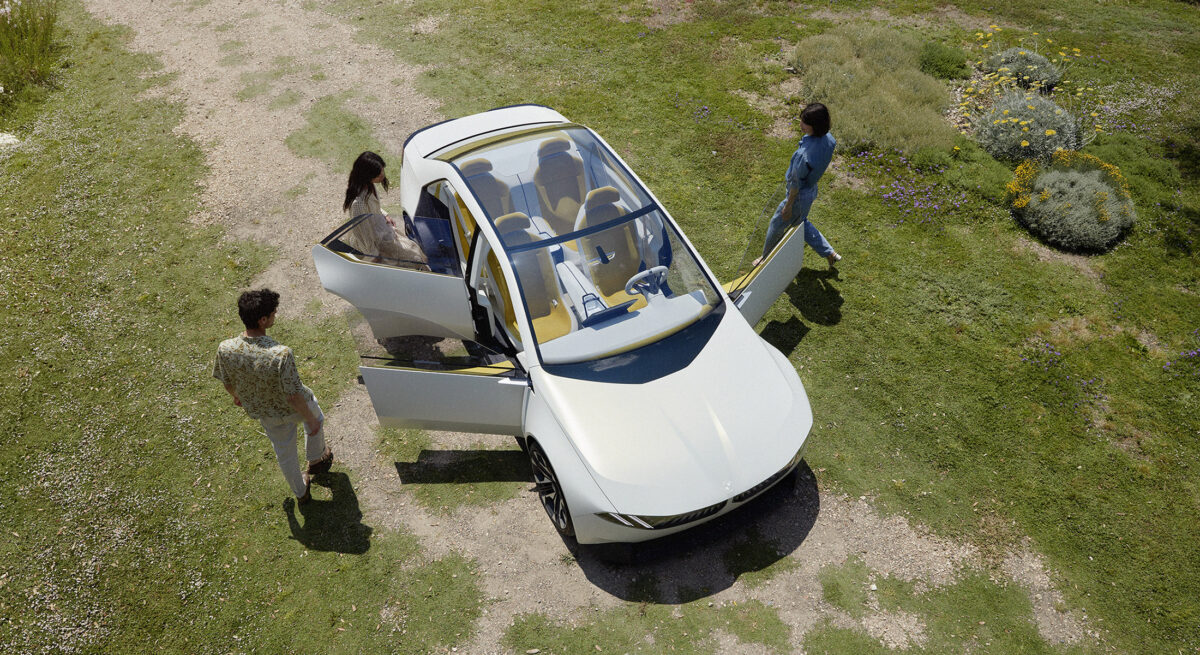 IAA Munich 2023 - BMW Concept Vision Neue Klasse : nous avons découvert le  futur du véhicule électrique