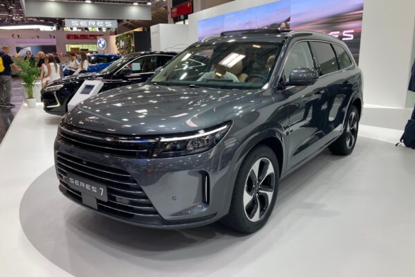IAA Munich 2023 – Seres 7, un SUV 7 places à prolongateur d’autonomie