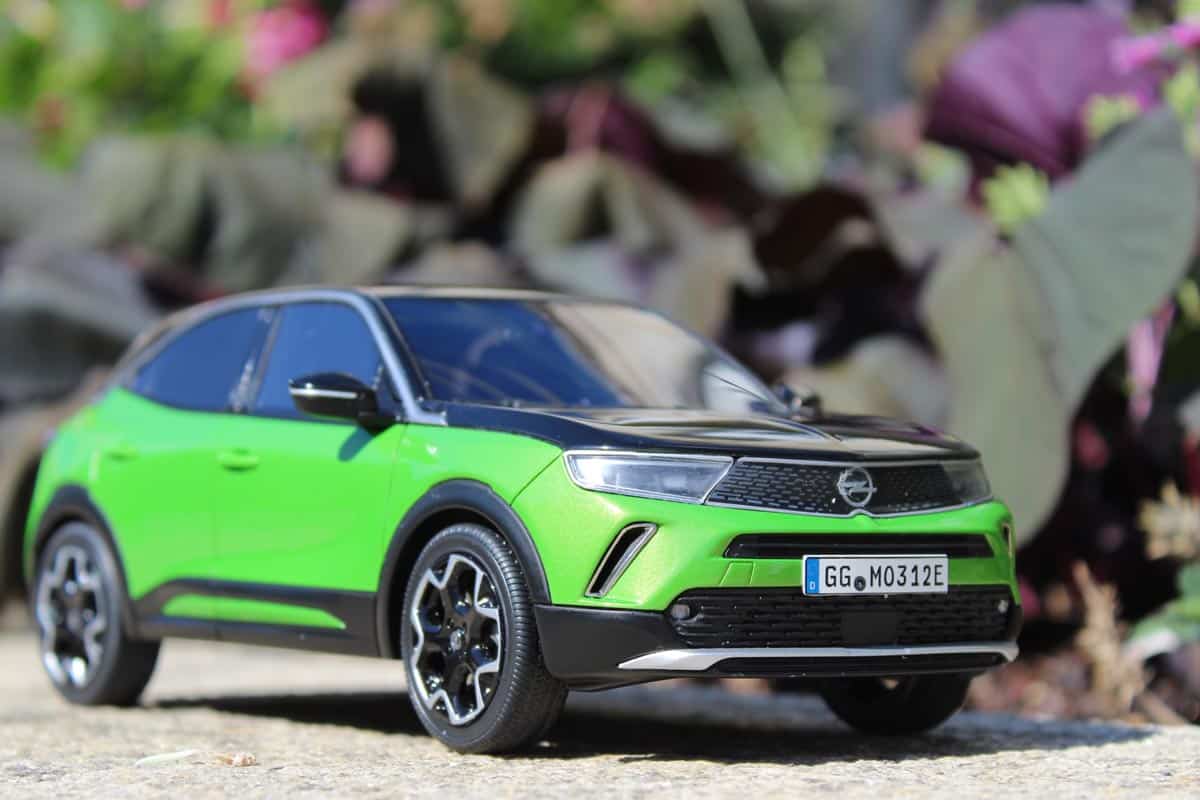 Miniature Ottomobile 1:18 - Opel Mokka-e GS Line - Modèle Réduit Neuf