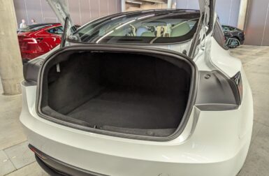 IAA 2023 - Tesla Model 3 Highland : notre rencontre exclusive avec la  nouvelle berline électrique