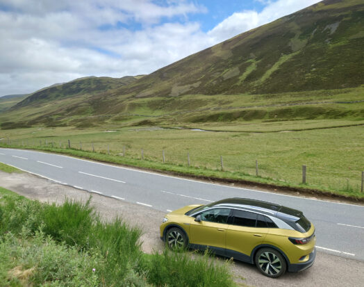 Vos plus beaux roadtrips électriques : une aventure de 27 recharges à la découverte des Highlands