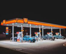 L’Agence internationale de l’énergie estime que c’est le « début de la fin » de l’ère des combustibles fossiles