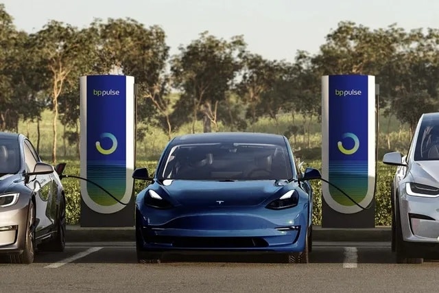 Tesla Supercharger chez BP Pulse