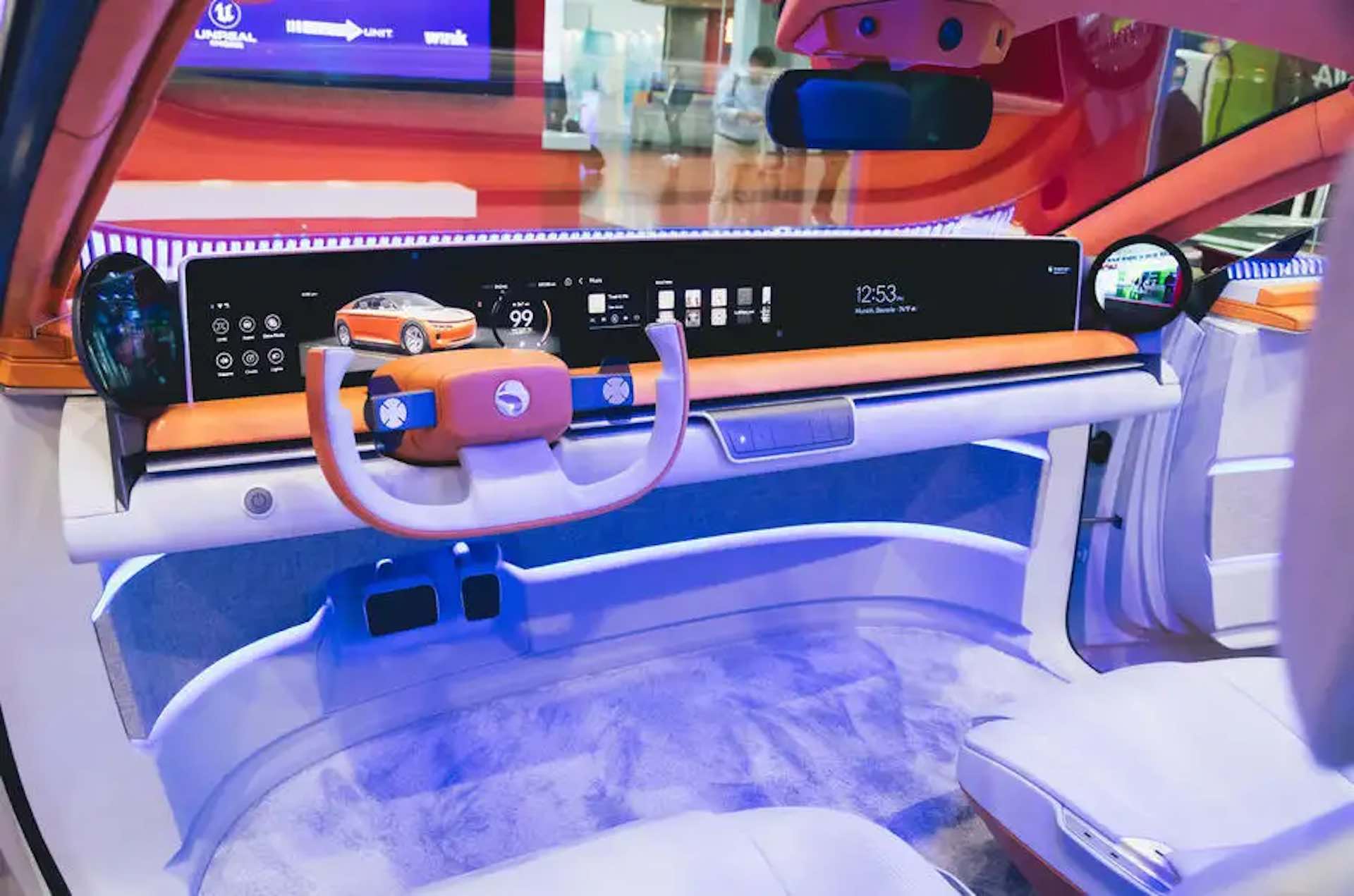 donne une leçon technologique aux constructeurs automobiles